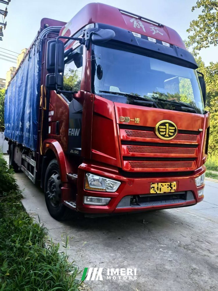 2020 FAW Jiefang J6L 240 hp 4X2