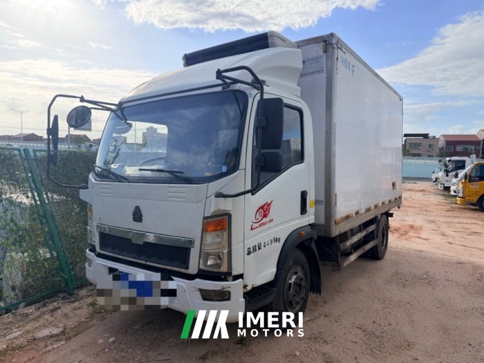 2018 Sinotruk HOWO TX7 PRO 156 hp 4X2 4.2 m