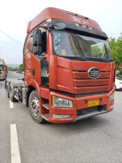 FAW Jiefang J6P 460 hp 6X4 - фото 1