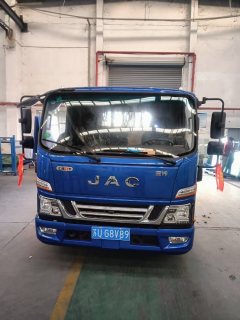 JAC Junling V7(A8) 129 hp 4X2 4.18 m - ფოტო 1