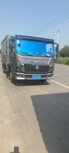 SINOTRUK HOWO Light Duty Truck Commander 140 hp 4X2 4.15 m - ფოტო 3
