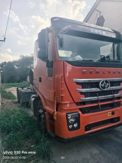 SAIC Hongyan Genlyon 440 hp 6X4 - фото 1