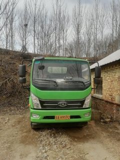Nanjun Ruijie D30 200 hp 4X2 4.1 m - ფოტო 3