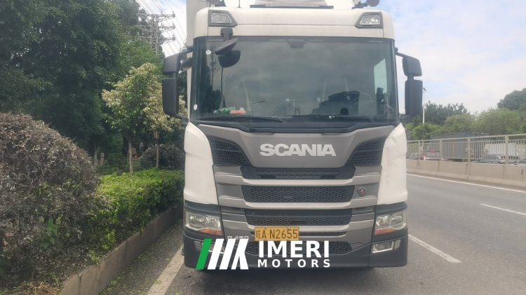 Scania G series 452 hp 6X2 - грузовик из Китая