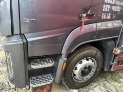 Foton Auman Galaxy 3 330 hp 4X2 6.2 m - photo 7