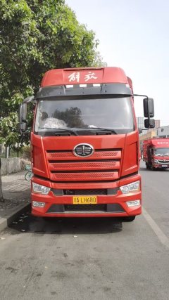 FAW Jiefang J6L 320 hp 4X2 6.8 m - ფოტო 3