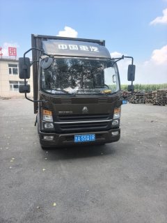 SINOTRUK HOWO Light Duty Truck Dream Chaser 130 hp 4X2 4.2 m - ფოტო 2