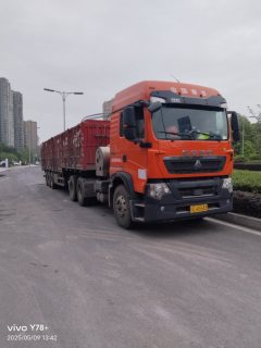 Sinotruk HOWO TX7 440 hp 6X4 - фото 2