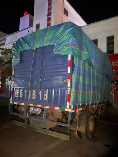 SINOTRUK HOWO Light Duty Truck Hanjiang 170 hp 4X2 4.15 m - ფოტო 3