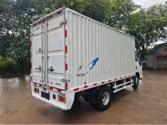 Qingling Isuzu 100P 98 hp 4X2 4.25 m - ფოტო 10