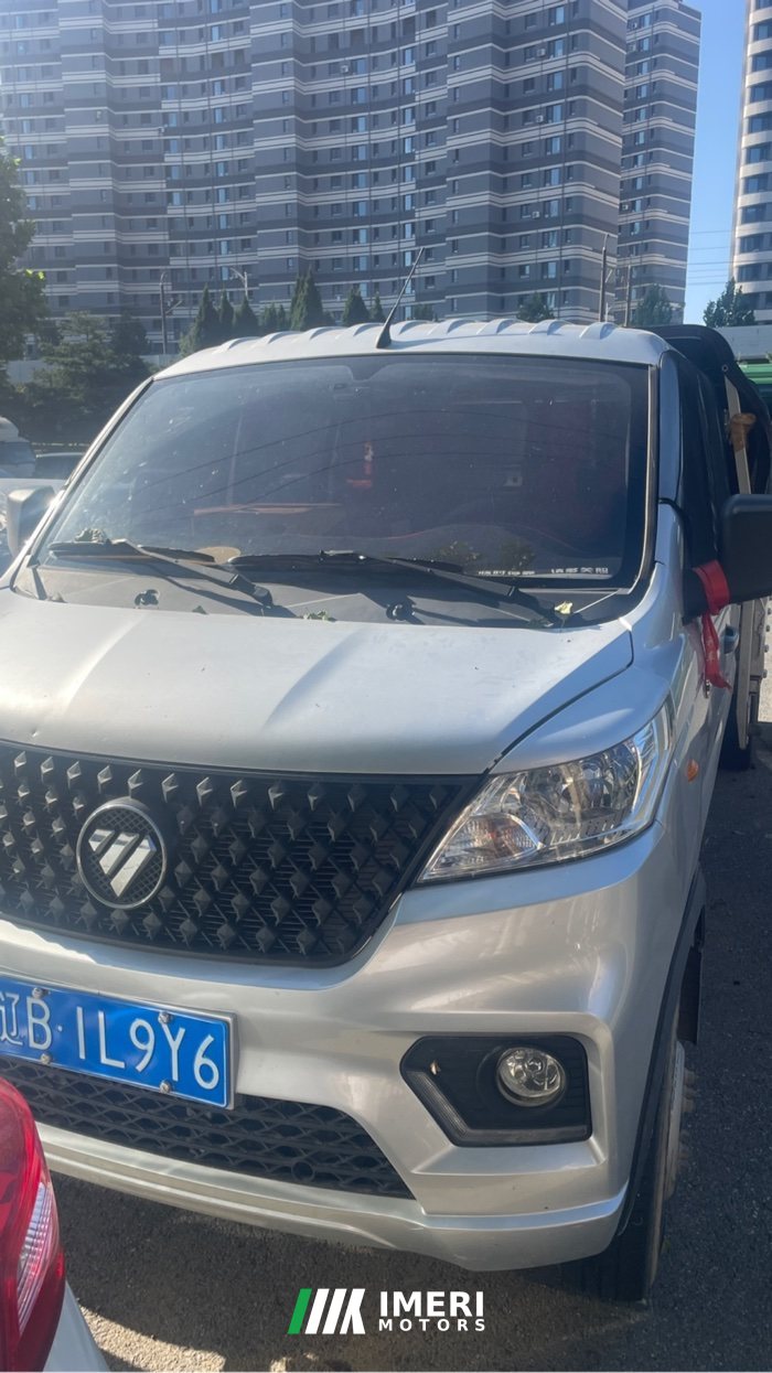 Foton Xiangling V3 122 hp 4X2 3.02 m - truck from China