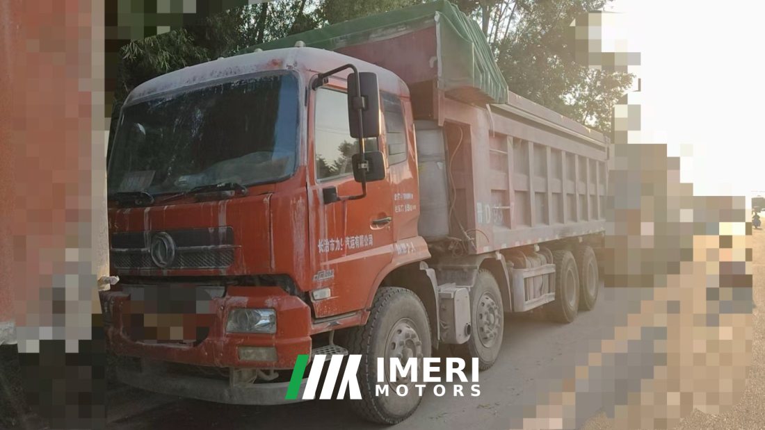 Dongfeng Tianjin 310 hp 8X4 6.8 m - truck from China
