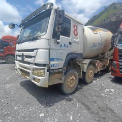 Sinotruk HOWO HOWO-7 380 hp 8X4 - ფოტო 1