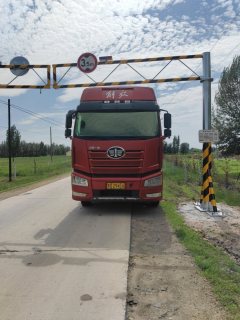 FAW Jiefang J6P 420 hp 6X4 - фото 3
