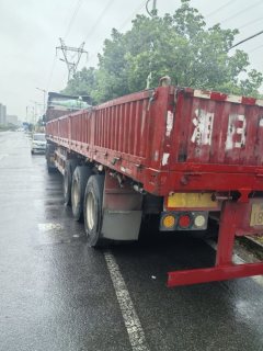13.00 m x2558 m 3 stake body semi-trailer - ფოტო 2