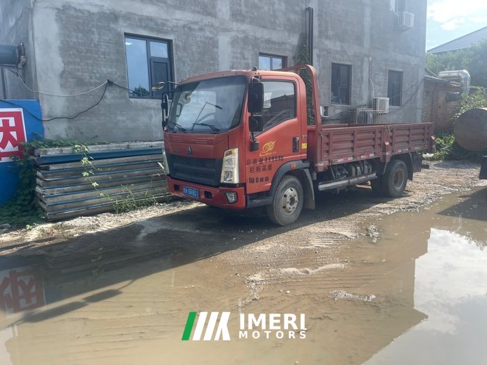 SINOTRUK HOWO Light Duty Truck Hanjiang 184 hp 4X2 - truck from China