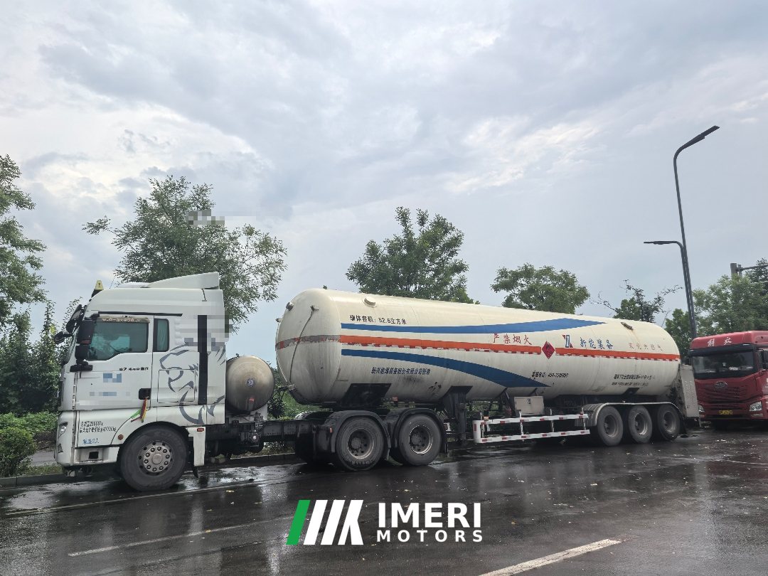 2021 Sinotruk Sitrak G7 440 hp 6X4