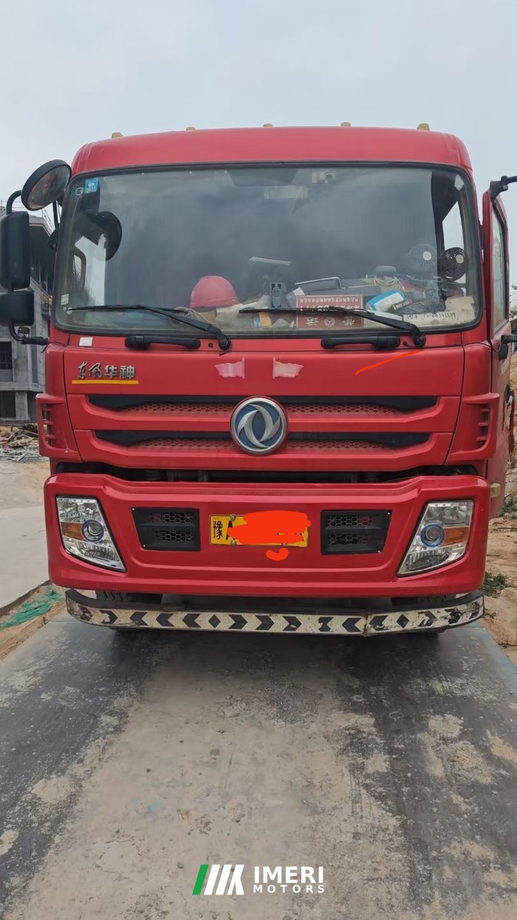 2020 Dongfeng Huashen D912 220 hp 6X2 7.2 m