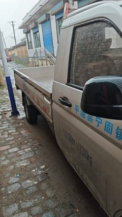 Wuling Rongguang New Cabin 136 hp 4X2 2.45 m - ფოტო 2