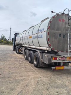 Shacman Delong X5000S 610 hp 6X4 - photo 4