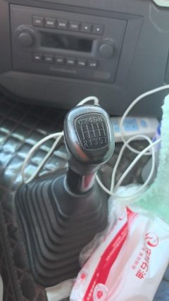 Foton Auman GTL 280 hp 4X4 9.6 m - ფოტო 5