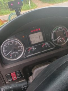 Dongfeng Liuzhou Chenglong M3 200 hp 6X2 5 m - photo 3