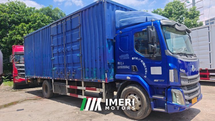 Dongfeng Liuzhou Chenglong M3 185 hp 4X2 7.8 m - სატვირთო ჩინეთიდან