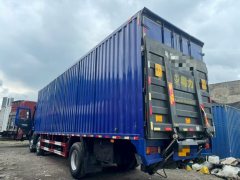 Dongfeng Liuzhou Chenglong H5 245 hp 6X2 9.7 m - ფოტო 4