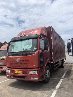 FAW Jiefang J6L 180 hp 4X2 7.7 m - ფოტო 1