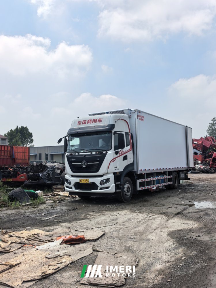 Dongfeng Tianjin KR PLUS 290 hp 8.2 m - truck from China