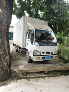 Qingling Isuzu 100P 98 hp 4X2 4.25 m - ფოტო 1