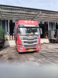 JAC Gallop Gelfa A5 240 hp 4X2 6.8 m - ფოტო 1