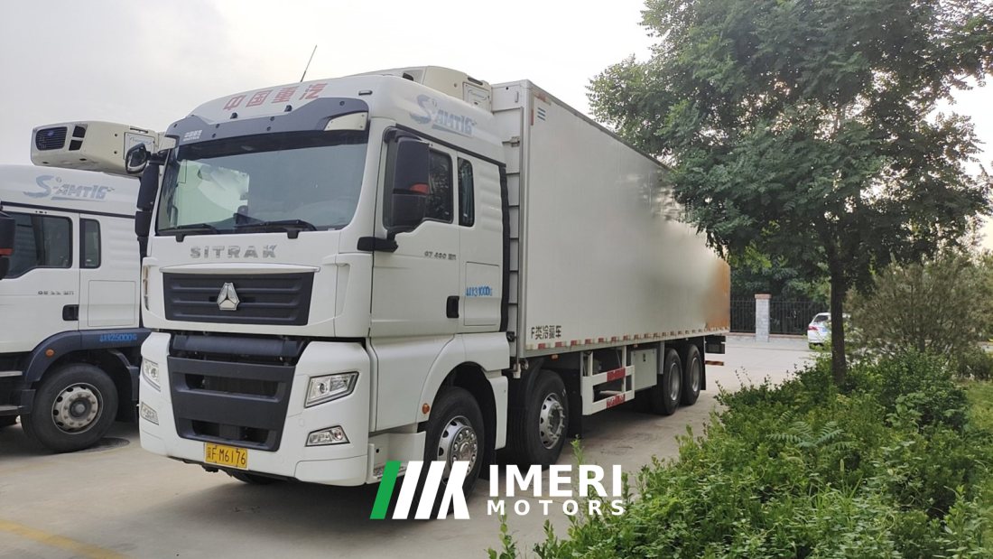 Sinotruk Sitrak G7 202 hp 8X4 9.6 m - truck from China