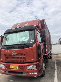 FAW Jiefang J6L 180 hp 4X2 5.2 m - ფოტო 1