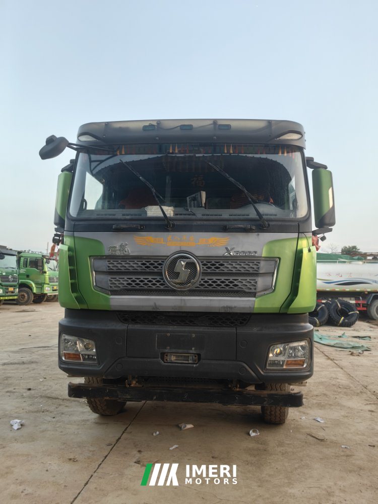 Shacman Delong X3000 460 hp 8X4 8 m - truck from China