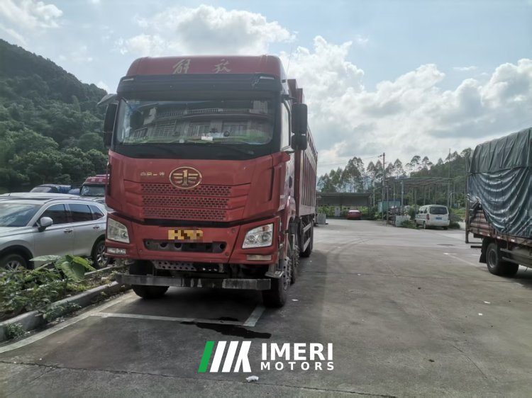 2019 FAW Jiefang J6P 460 hp 8X4