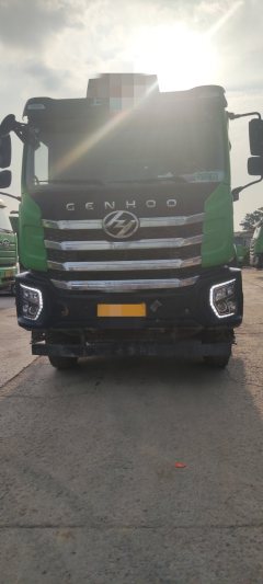 SAIC Hongyan 420 hp 8X4 5.8 m - фото 1