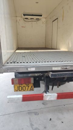 Dongfeng Tianjin KR 245 hp 4X2 6.8 m - фото 1