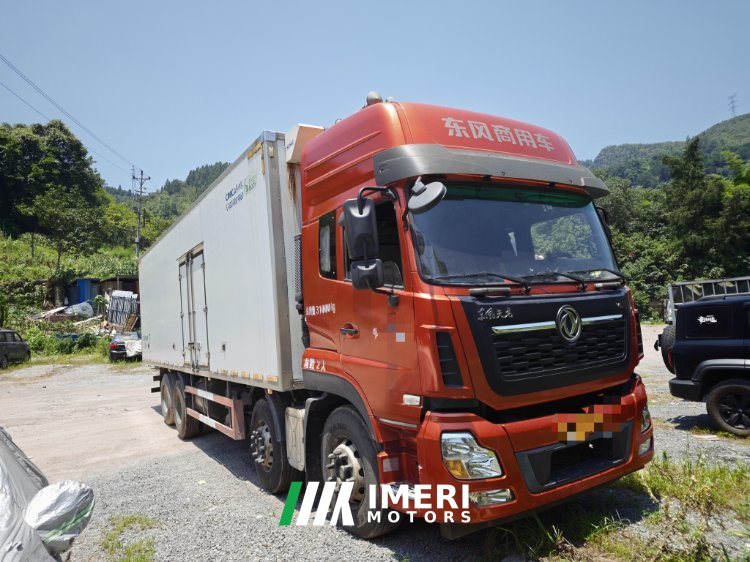 2019 Dongfeng Tianlong VL 350 hp 8X4 9.6 m