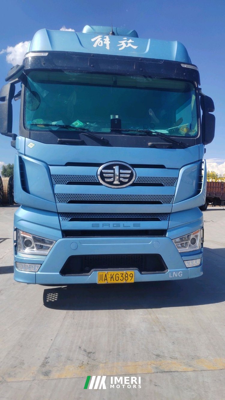 2025 FAW Jiefang J7 600 hp 6X4