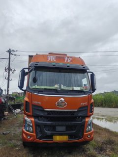 Dongfeng Liuzhou Chenglong H5 290 hp 4X2 9.7 m - ფოტო 4