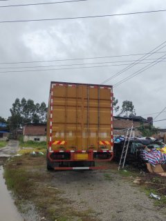 Dongfeng Liuzhou Chenglong H5 290 hp 4X2 9.7 m - ფოტო 6