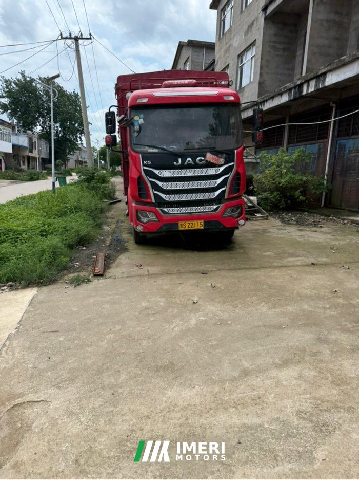 2018 JAC Gallop GAC Higer K5 180 hp 4X2 6.8 m