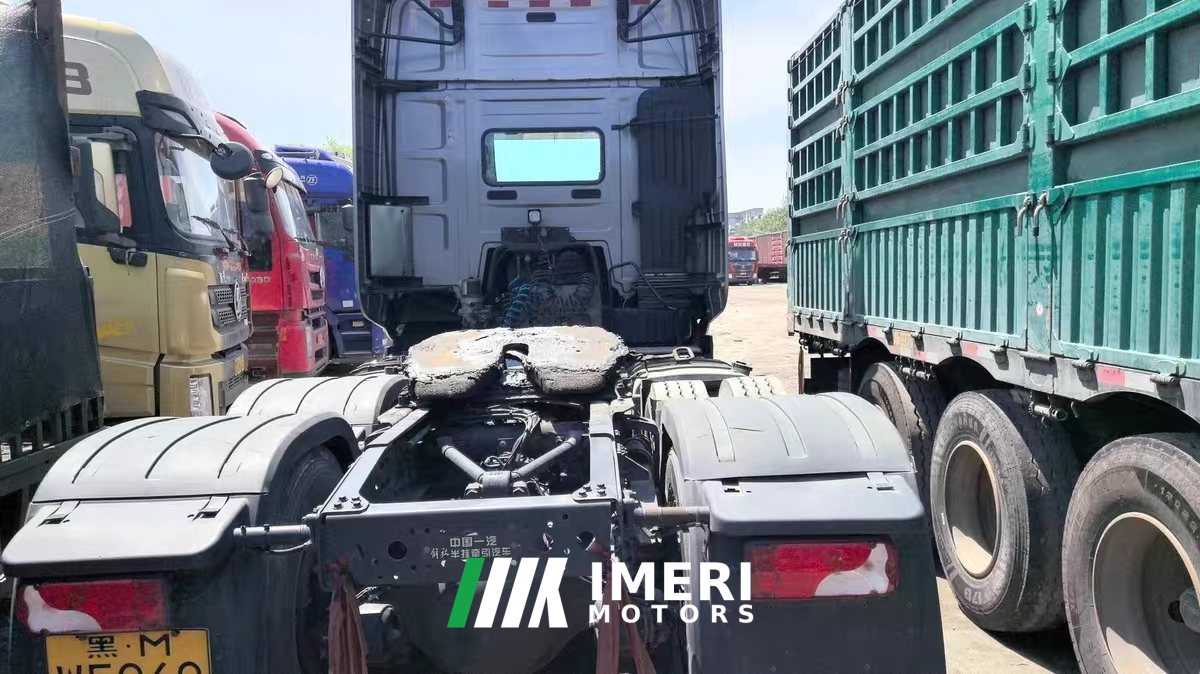 2021 FAW Jiefang J7 550 hp 6X4
