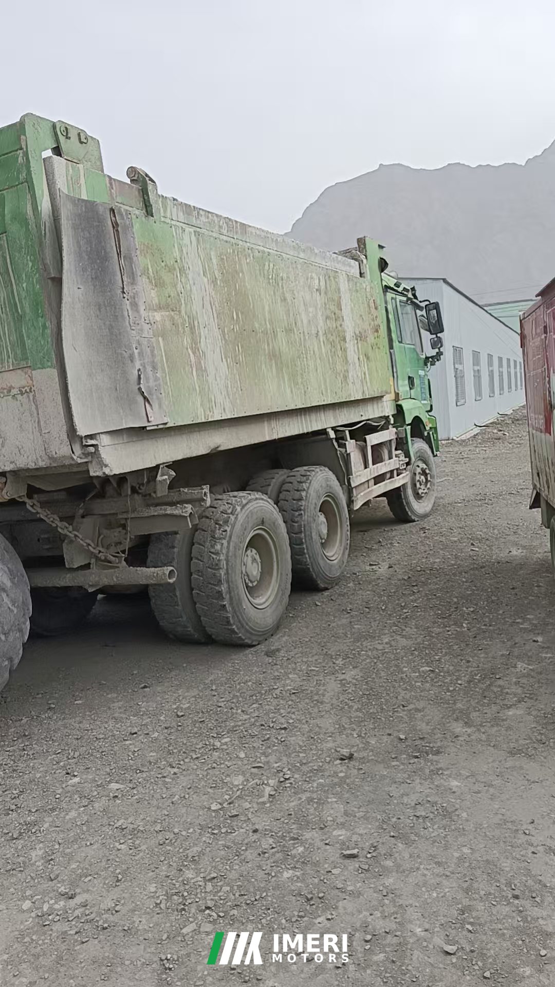 Shacman Delong M3000 290 hp 6X4 5.4 m - truck from China