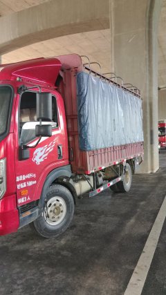 Sinotruk Lion automobile 150 hp 4X2 4.15 m - ფოტო 2