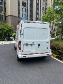 Maxus V80 125 hp - ფოტო 4