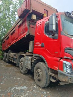 Dongfeng Liuzhou Chenglong H7 460 hp 8X4 8.2 m - ფოტო 3