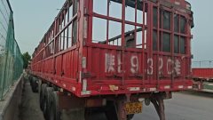 13 m x2.5 m 3 stake body semi-trailer - ფოტო 1