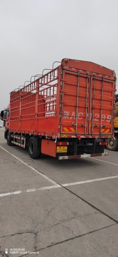 Sinotruk HOWO TX7 240 hp 4X2 6.75 m - фото 2